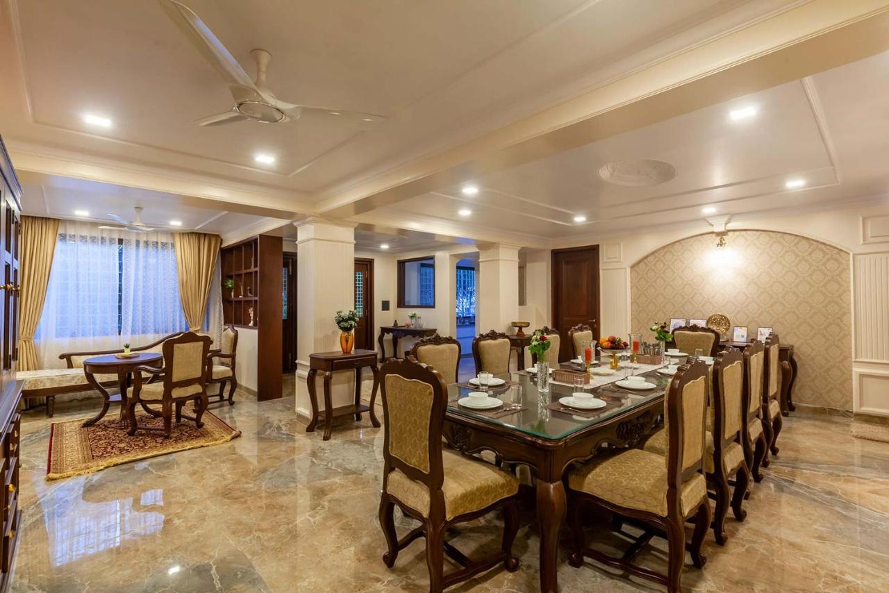 Stayvista'S Lake La Vie - Tranquil Lake-View Villa Amidst Farmland With Pool And Poolside Gazebo - Proximity To Sula Nashik Buitenkant foto